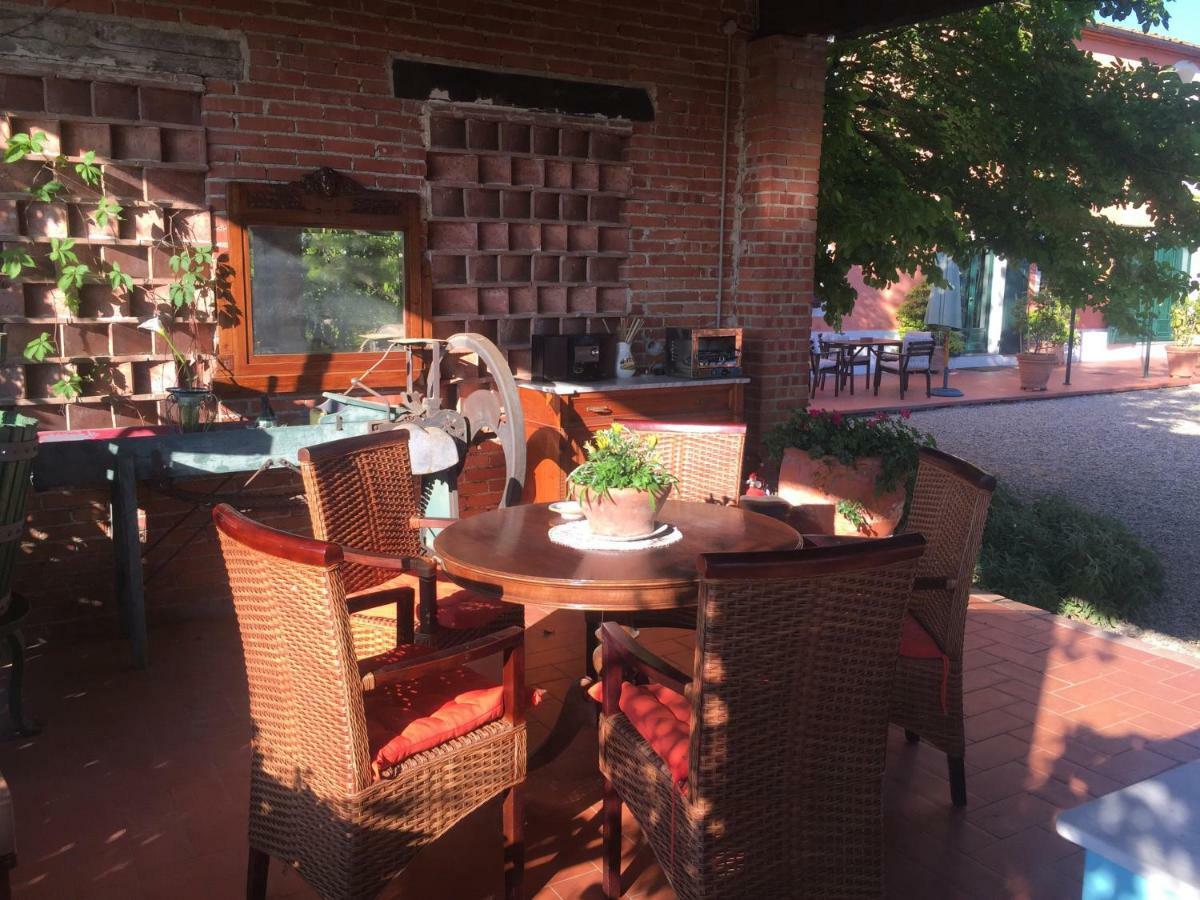 Agriturismo Podere Marchiano Larciano Exterior foto